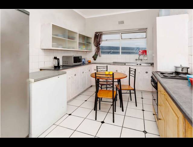 2 bed property to rent in OAKDALE